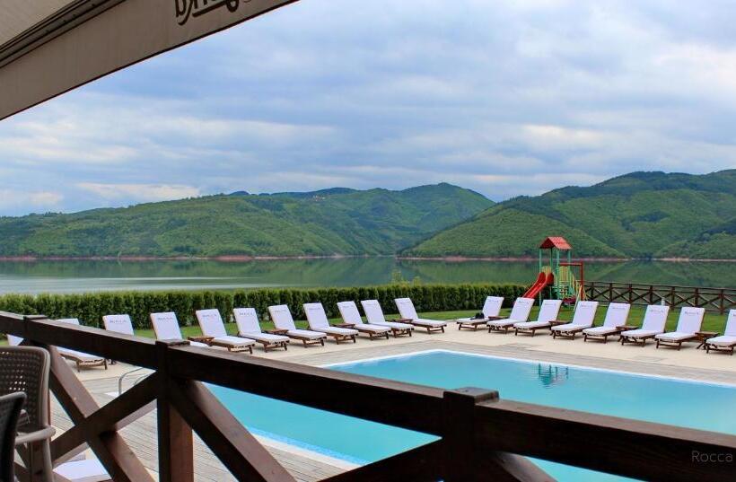 Rocca Resort