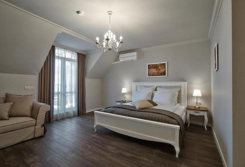 Sunny Castle Hotel All Inclusive And Free Parking