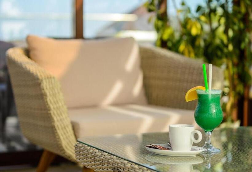 Sunny Castle Hotel All Inclusive And Free Parking