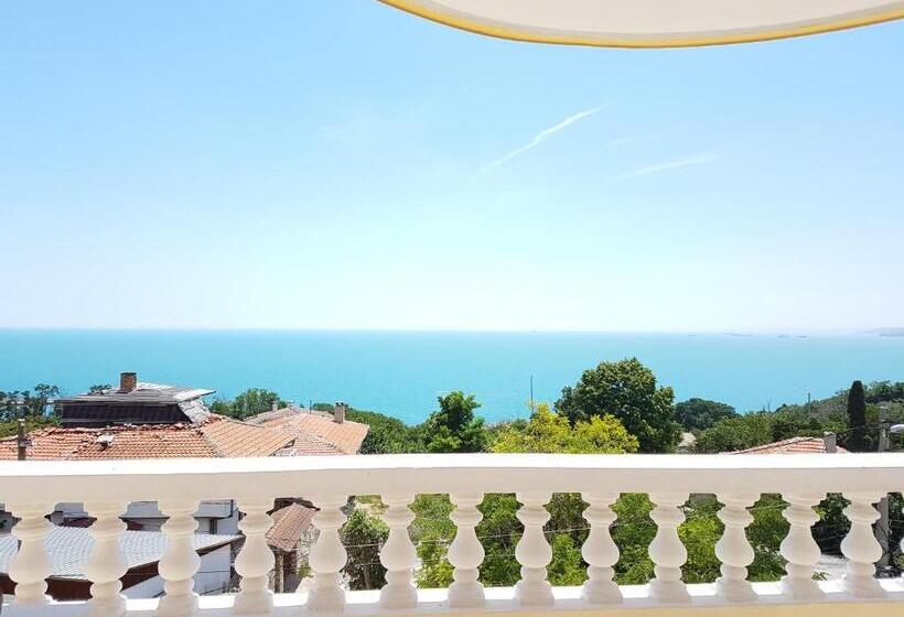 Trakata Villa Apartments