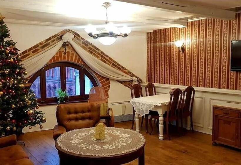 هتل Apartamenty Molus