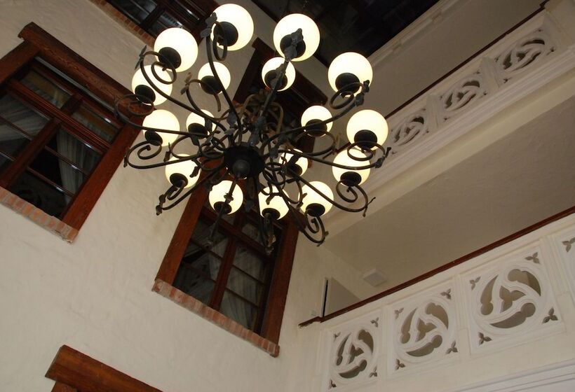 هتل Apartamenty Molus