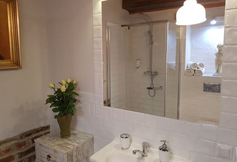 هتل Apartamenty Molus