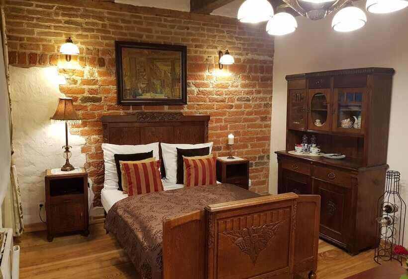 هتل Apartamenty Molus