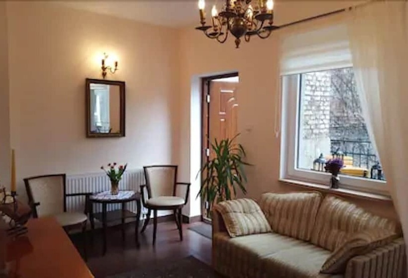 هتل Apartamenty Molus