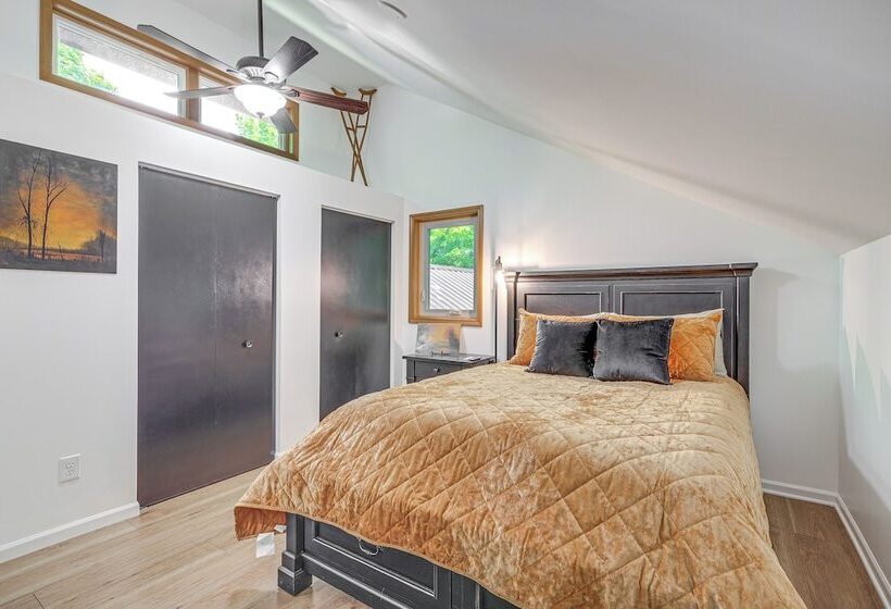 Alden Home W/ Fire Pit: Steps To Torch Lake!