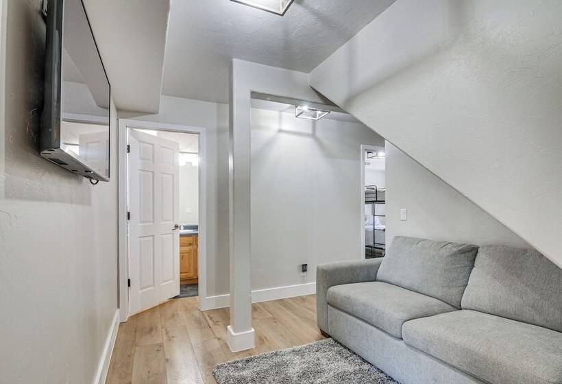 Alton Cabin W/ Wraparound Deck, Forest Views