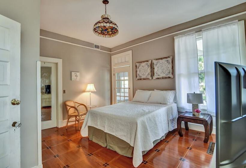 Arcadia Bed & Breakfast