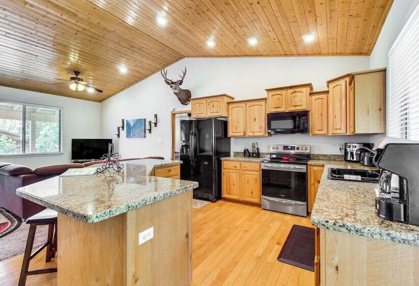 Arizona High Country Cabin: Close To Trails!