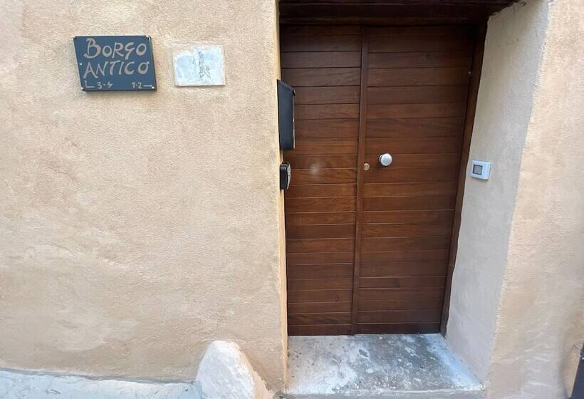 ベッドアンドブレックファースト Casa Vacanza Borgo Antico