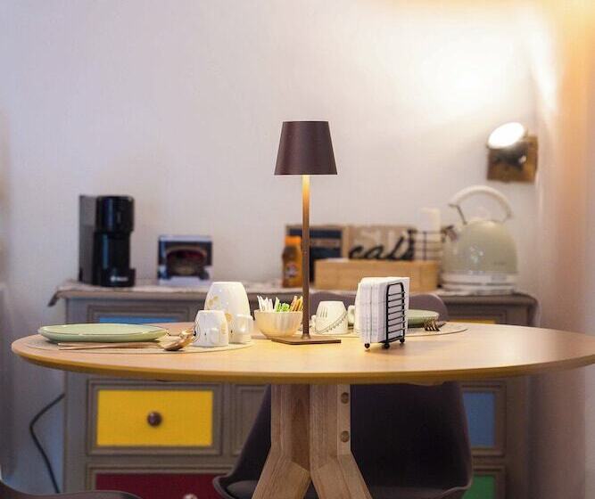 مبيت وإفطار Borgo Del Marchese