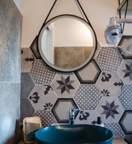 مبيت وإفطار Borgo Del Marchese