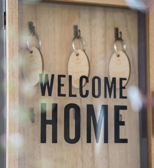 مبيت وإفطار Borgo Del Marchese