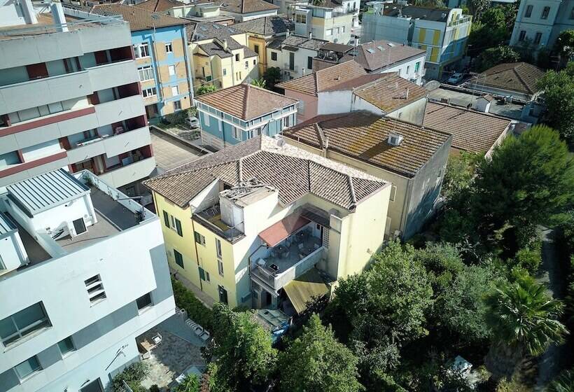 住宿加早餐 Amare