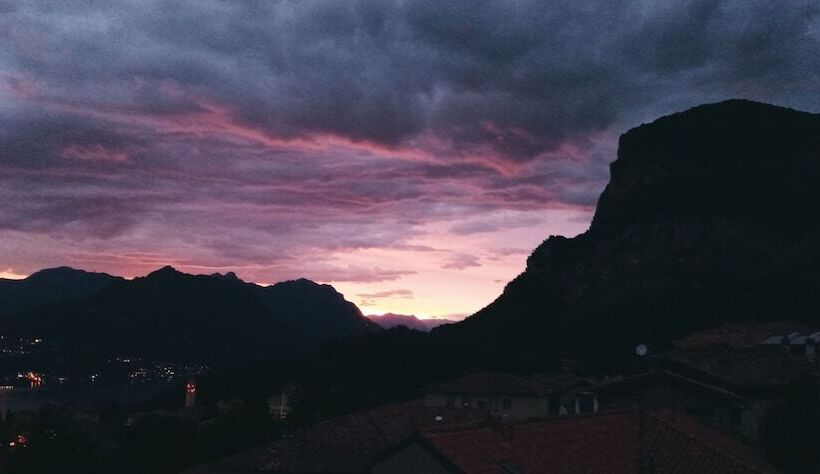 민박 La Dimora Dei Due Laghi