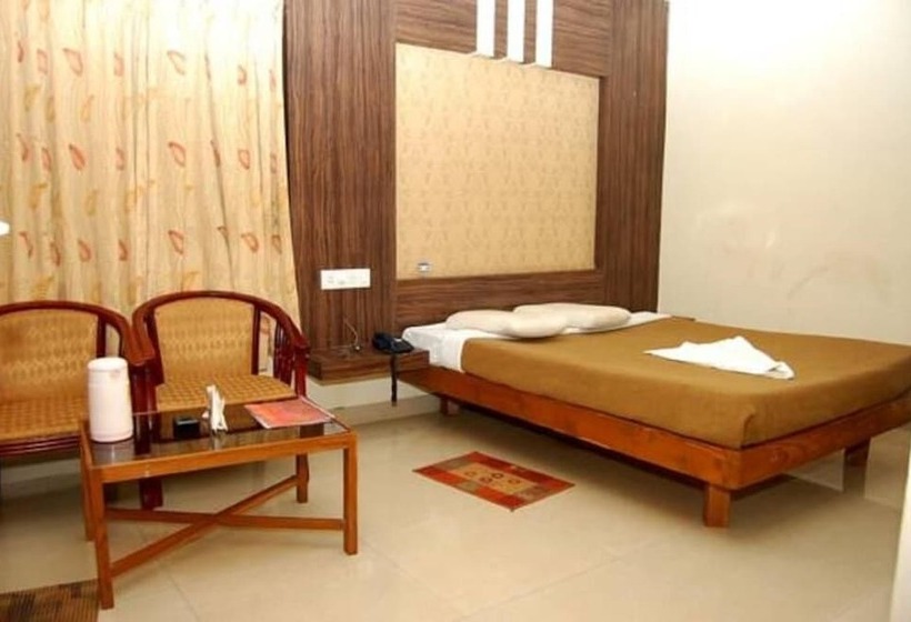 צימר Raj Residency