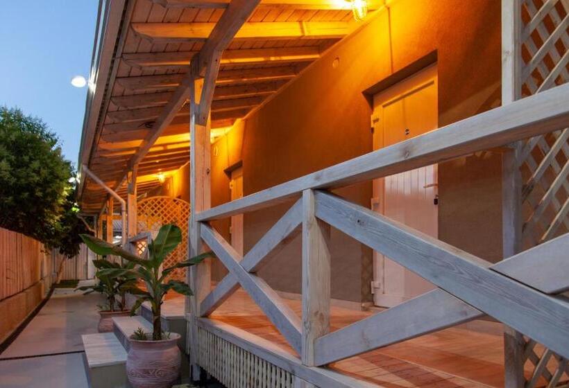 צימר Via Polonia   Boutique Studios Corfu