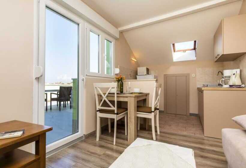 민박 Pansion Belvedere