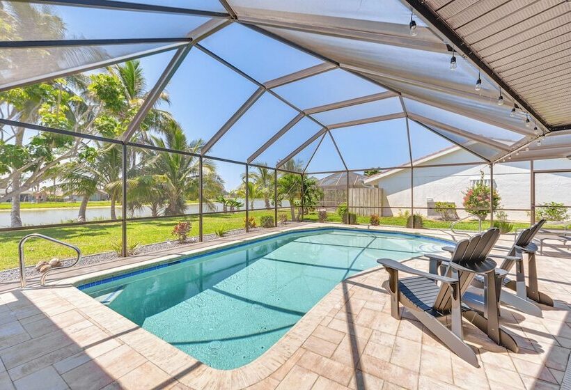 Bonita Springs Home W/ Lake Views: 8 Mi To Beach!