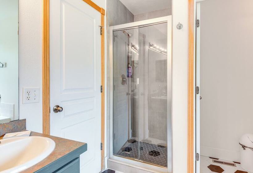 Central Twin Falls Retreat Near Parks & Downtown!