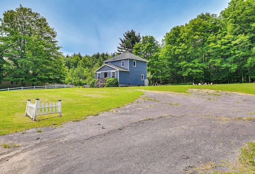 Charming Catskills Getaway: Hike, Bike, Sip & More