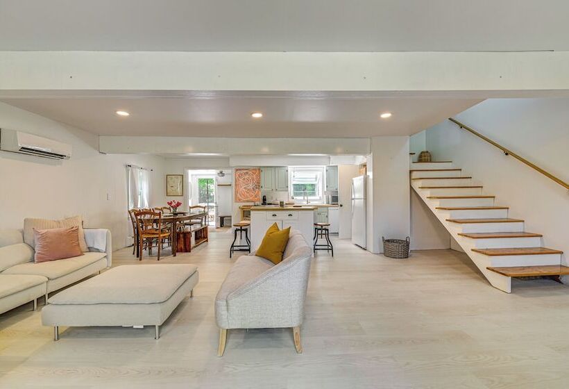 Charming Catskills Getaway: Hike, Bike, Sip & More