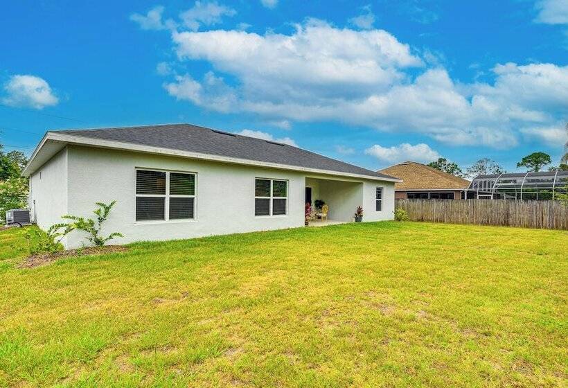 Chic Palm Coast Retreat ~ 10 Mi To Flagler Beach