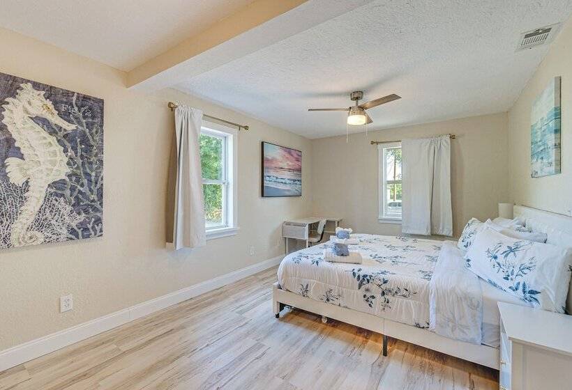 Chic Port Charlotte Home ~ 9 Mi To Englewood Beach