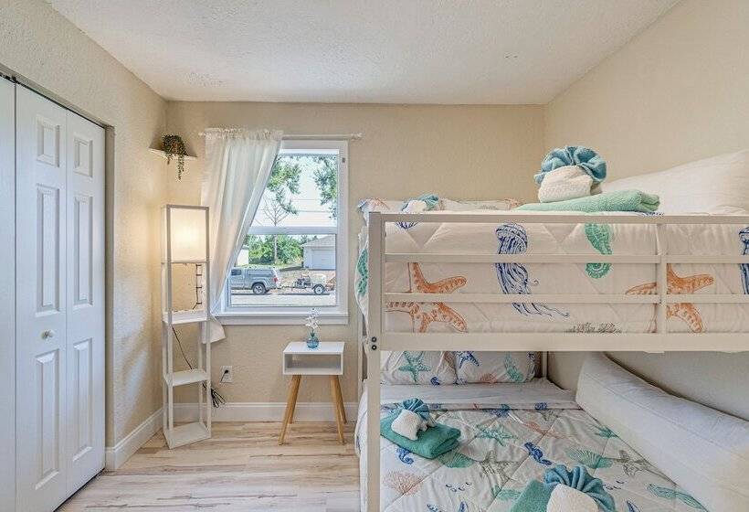 Chic Port Charlotte Home ~ 9 Mi To Englewood Beach