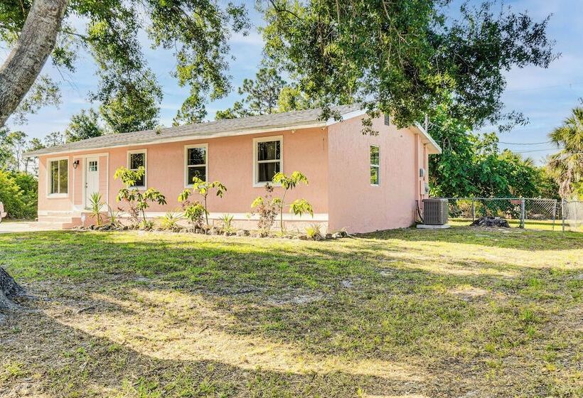 Chic Port Charlotte Home ~ 9 Mi To Englewood Beach