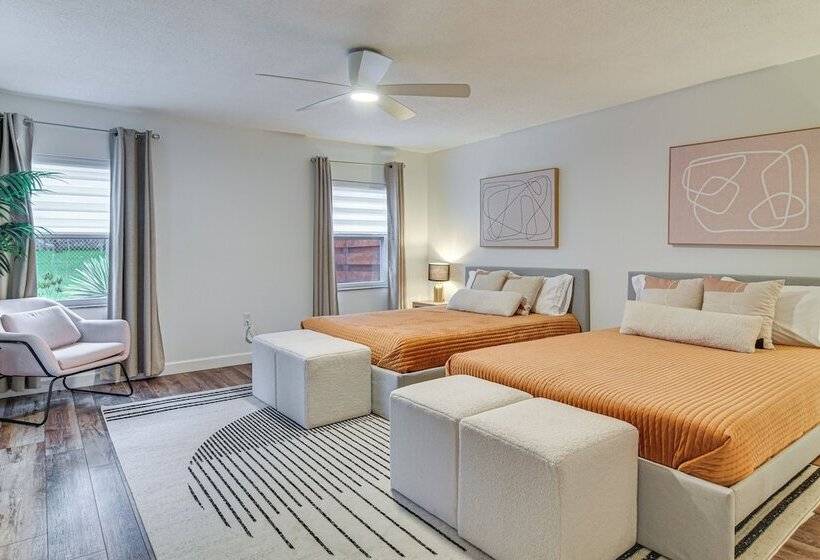 Clearwater Home W/ Outdoor Shower ~ 5 Mi To Beach!