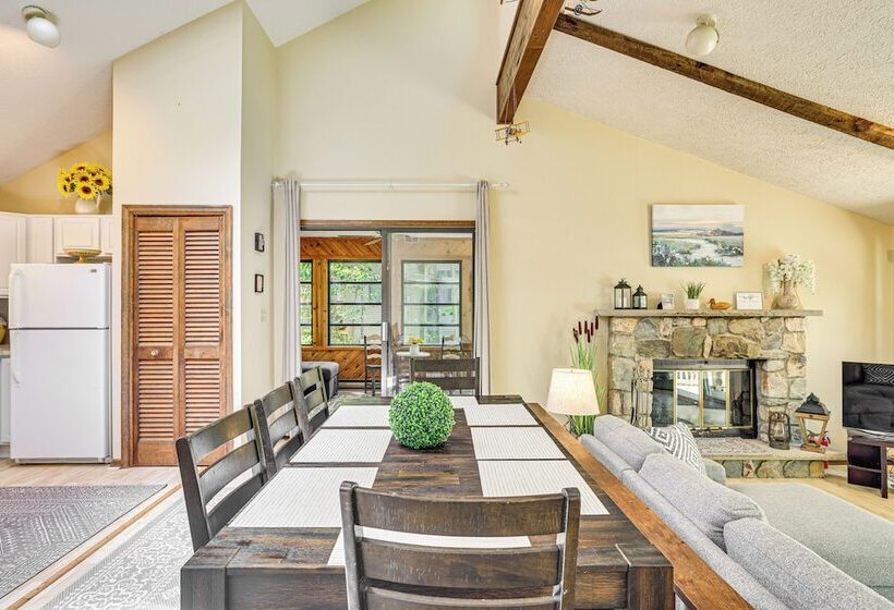 Clifton Township Home W/ Deck & Heated Sunroom!