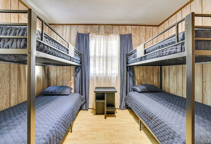 Clifton Township Home W/ Deck & Heated Sunroom!