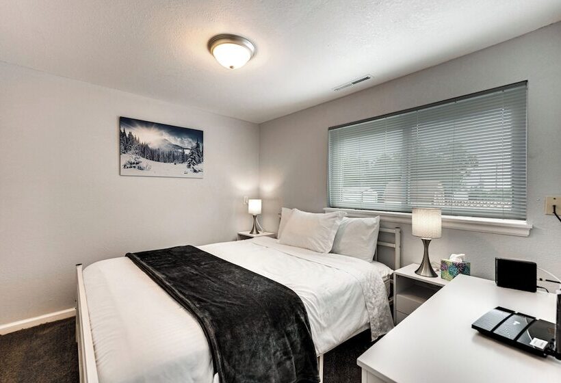 Colorado Springs Home   9 Mi To Garden Of The Gods