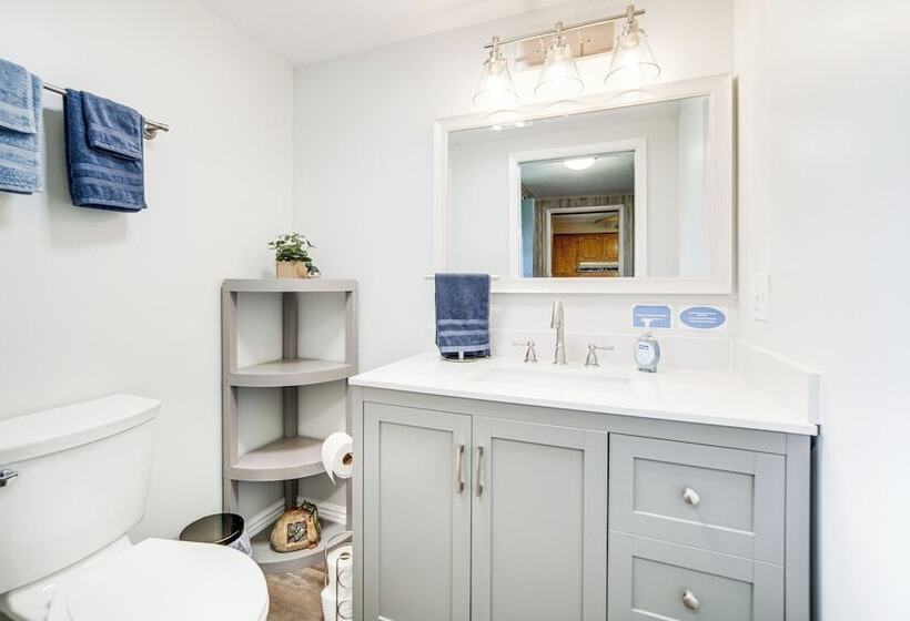 Country Home W/ Fishing Ponds Near Canadohta Lake