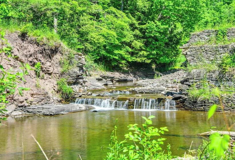 Creekside Cabin In Bainbridge W/ Wraparound Deck!