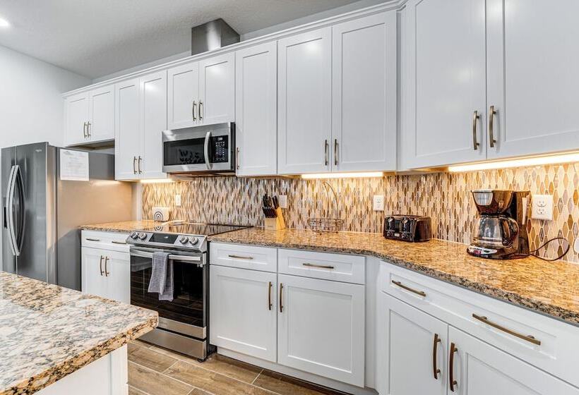 18 Mi To Disney: Davenport Home W/ Private Pool!