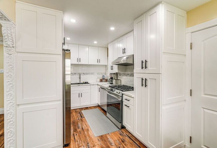 Del Rey Oaks Vacation Home W/ Mini Golf Course!