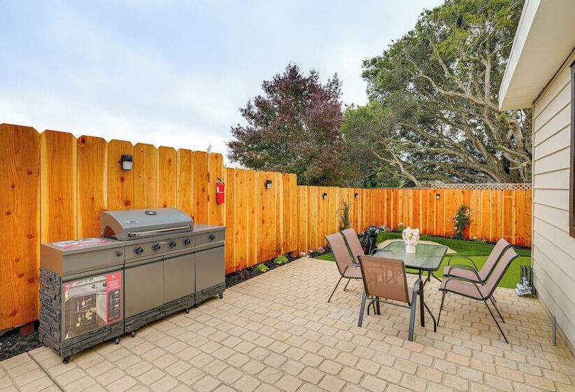 Del Rey Oaks Vacation Home W/ Mini Golf Course!