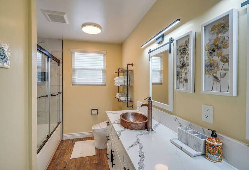 Del Rey Oaks Vacation Home W/ Mini Golf Course!