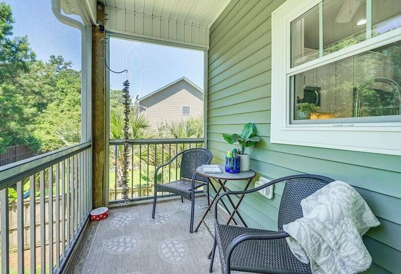 Dog Friendly Wilmington Retreat ~ 7 Mi To Beach!