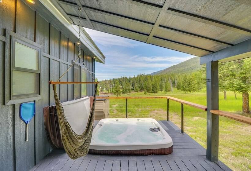 Hot Tub & Views:  Sunset Valley Retreat  In Eureka