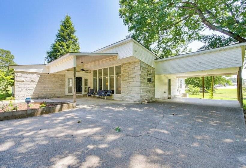 Expansive Florence Home ~ 6 Mi To Downtown!