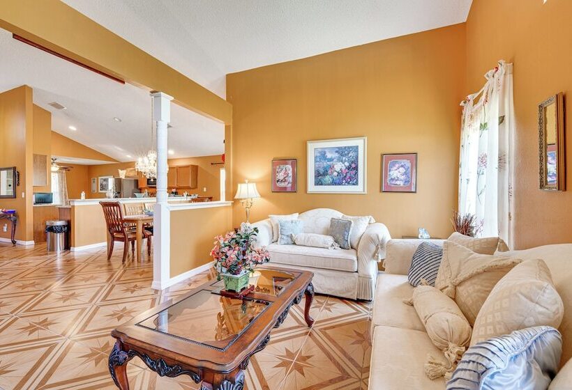 Family Friendly Kissimmee Home W/ Yard & Grill!