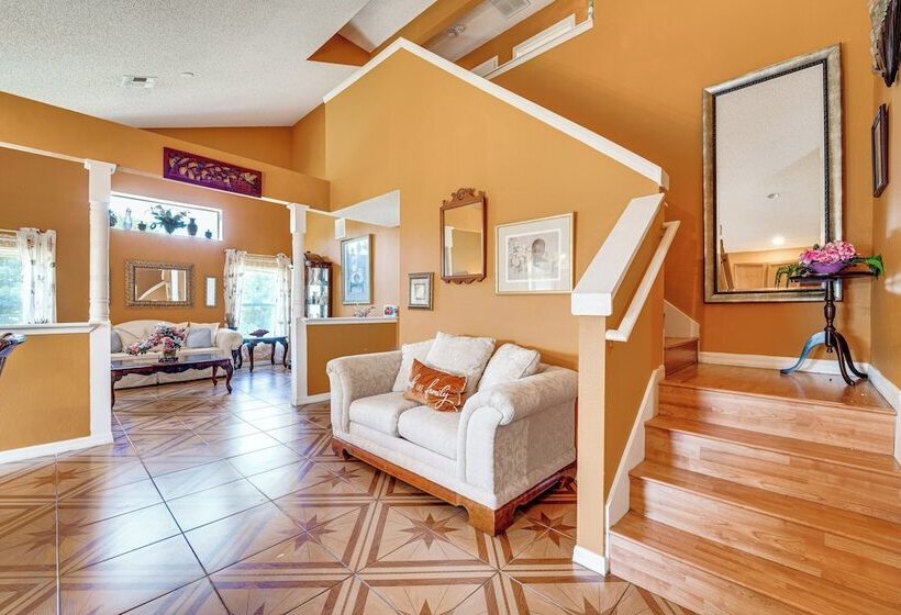 Family Friendly Kissimmee Home W/ Yard & Grill!