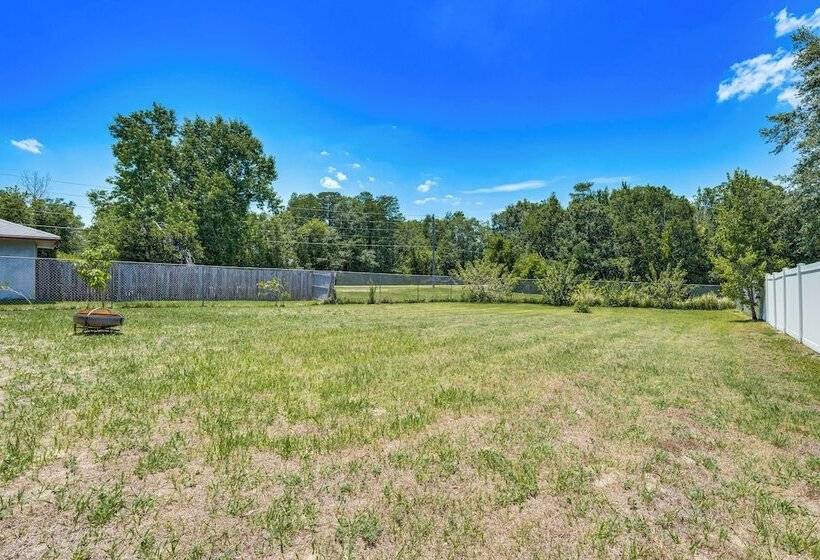 Family Friendly Kissimmee Home W/ Yard & Grill!