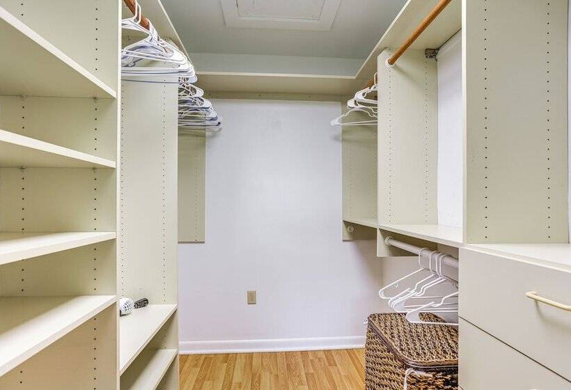 Fort Pierce Home W/ Grill: Half Mi Walk To Beach!