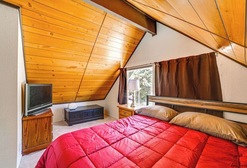 Frazier Park Cabin W/ Ping Pong Table, Near Trails