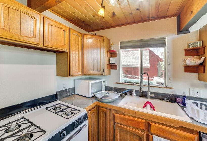 Frazier Park Cabin W/ Ping Pong Table, Near Trails