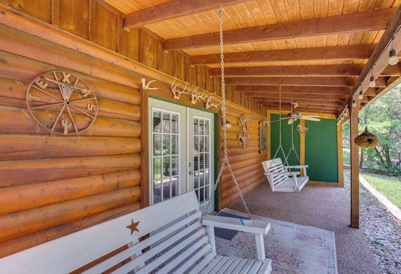 Granbury Home W/ Waterfront Deck: 5 Mi To Downtown